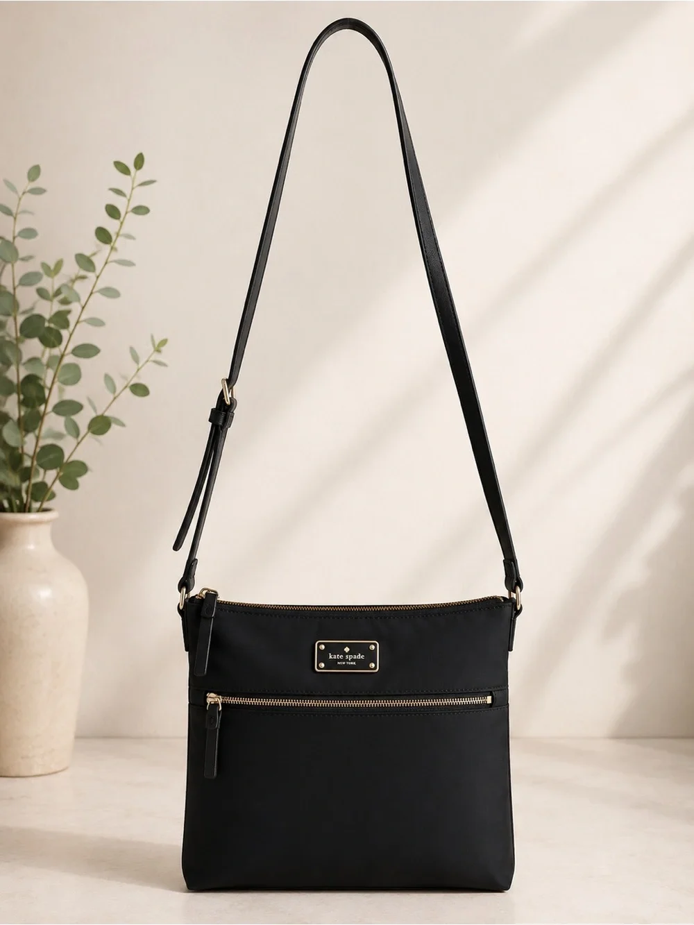Kate Spade Black Nylon Crossbody Shoulder Bag Gold Zip Pocket Adjustable Strap